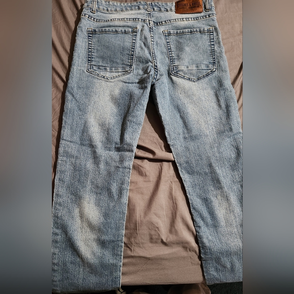 Stitches & Rivets 32 slim - Picture 5 of 5